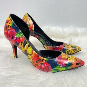 Brash | floral ,tropical, daisy 3 1/2 “ heel, 6.0 pointy toe .